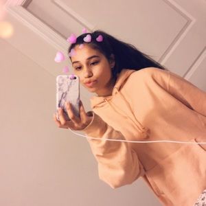 Meet your Posher, Vanessa